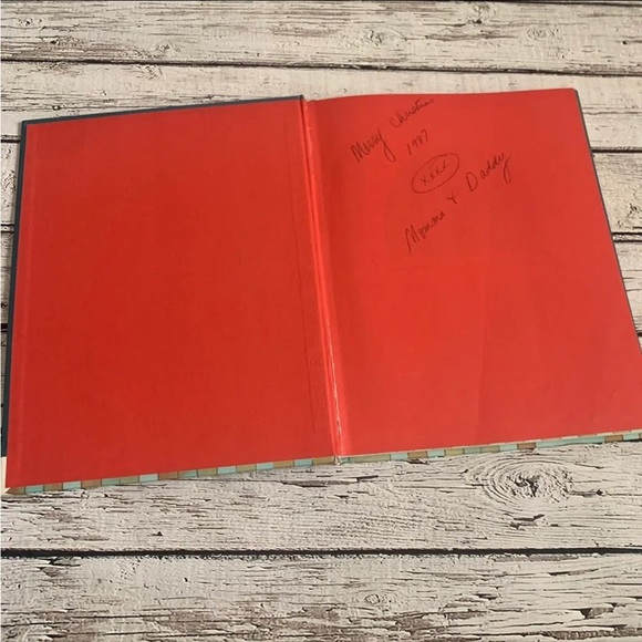 Vintage Tomie DePaola's Book of Christmas Carols Hardback Music Book 1987 - Picture 2 of 8